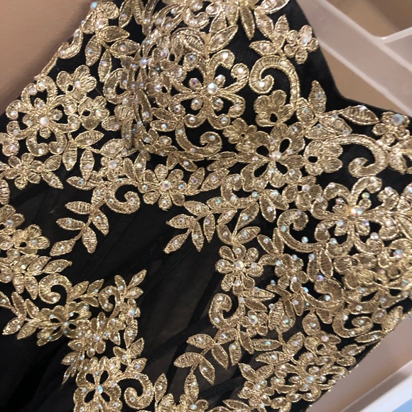 Gorgeous Blondie Nites corset HOCO dress, Size 1 - Picture 4 of 6